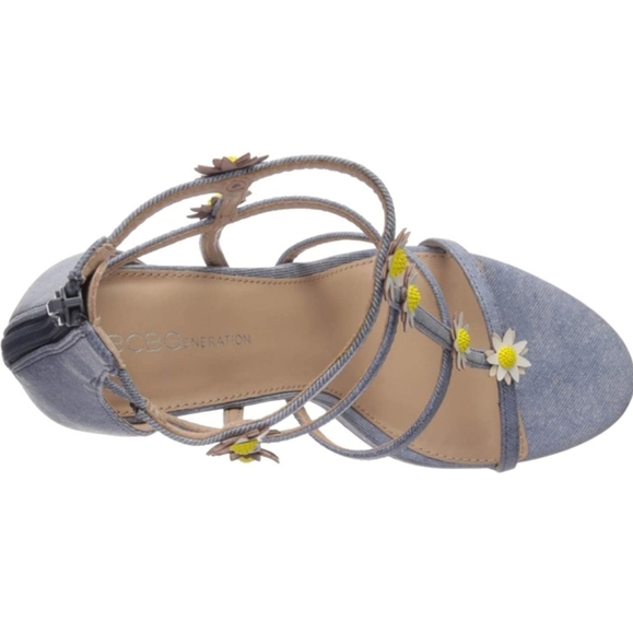 🌼Denim Daisy Spring Flower Strap Heels🌼 - Picture 2 of 6